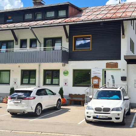Haus Haberstock Apartment Riezlern Exterior photo